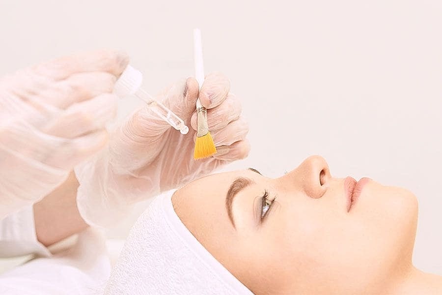 Why More Los Angeles Women Are Choosing []Collagen-Stimulating Treatments Over Filler[]